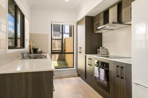 5BR Dual key Family home with stylished furniture
